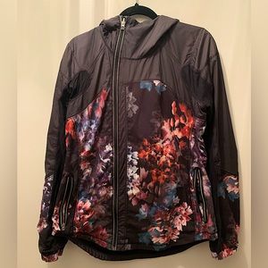 Lululemon athletica size 10 reversible running jacket black/floral